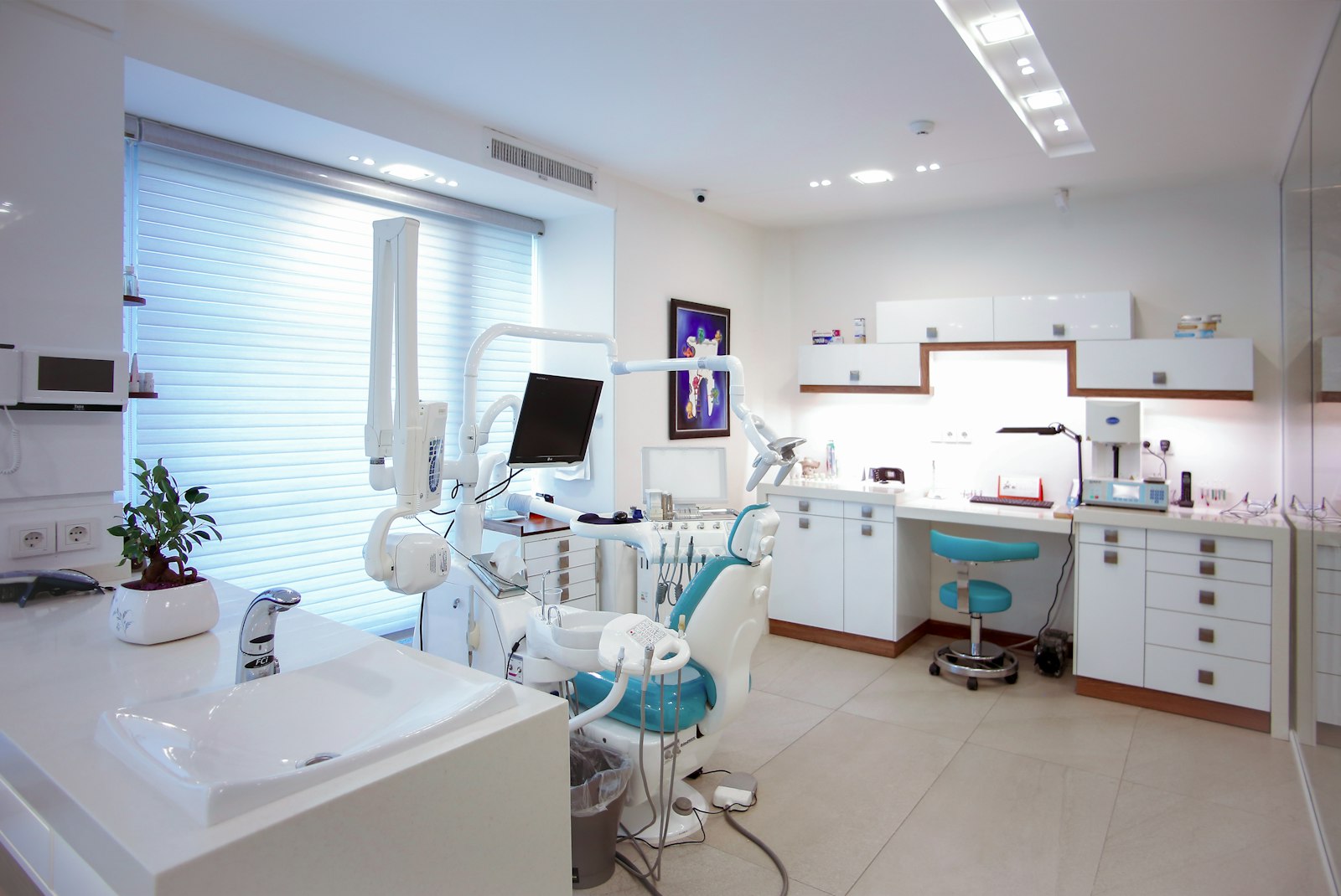 A treatment room with the chair and equipment.